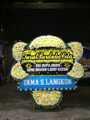 Papan Bunga Duka di Baruga