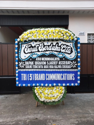 Papan Bunga Duka di Baruga